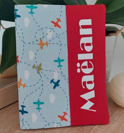 Créations couture - Vendée - BELcréas - fait main - personnalisable - bébé - naissance - protège carnet de santé
