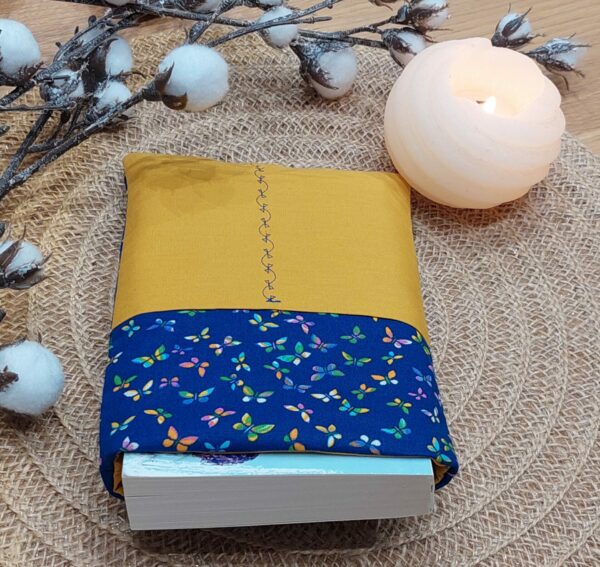 Créations couture - Vendée - BEL créas - fait main - personnalisable - cadeau - protège livres et liseuse - lecture