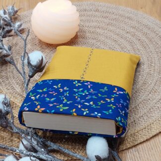 Créations couture - Vendée - BEL créas - fait main - personnalisable - cadeau - protège livres et liseuse - lecture