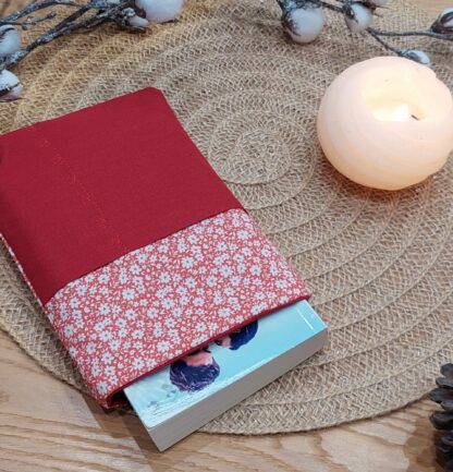 Créations couture - Vendée - BEL créas - fait main - personnalisable - cadeau - protège livres et liseuse - lecture