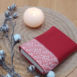 Protège livres de poche et liseuse
