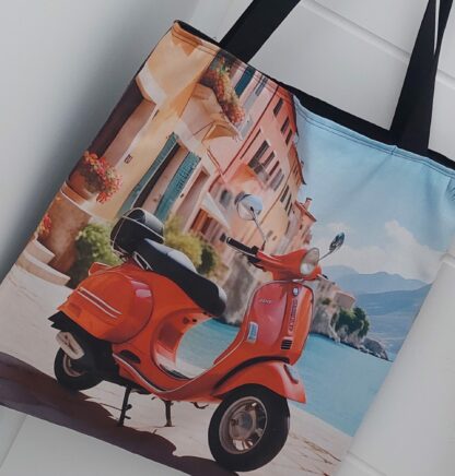 Sac fashion , à la mode et pratique avec un décor scooter et mer. Créations couture - Vendée - BELcréas - fait main - personnalisable - cadeau