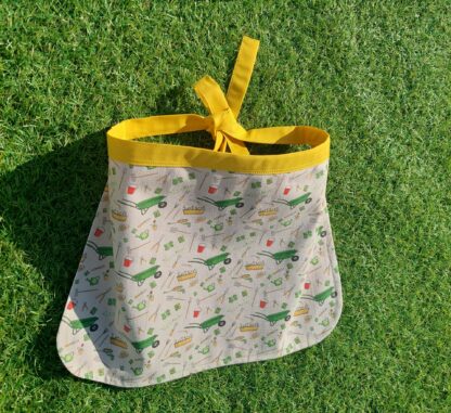 Créations couture - Vendée - BELcréas - fait main - personnalisable - bébé - naissance - tablier petit jardinier - jardinage