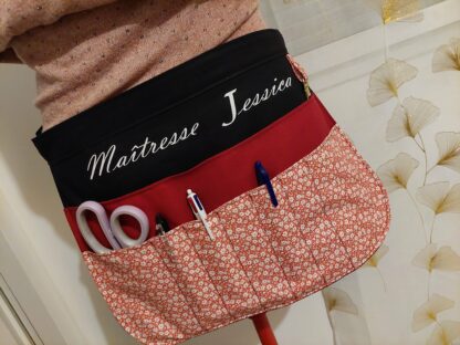 Tablier de maitresse / Atsem grand modèle à personnaliser – Image 2