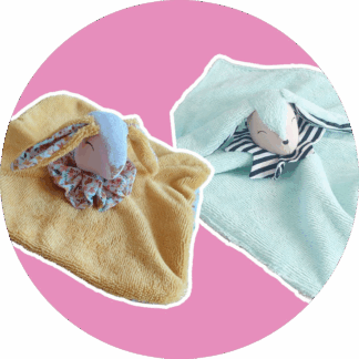 Doudou lapin plat