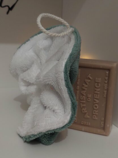 Fleur de douche verte et blanche - éponge bambou  - expédition sous 24h – Image 2
