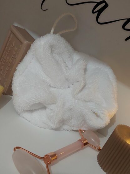 Fleur de douche blanche - éponge bambou  - expédition sous 24h – Image 3