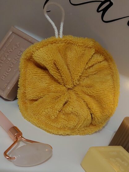 Fleur de douche jaune - éponge bambou  - expédition sous 24h – Image 3
