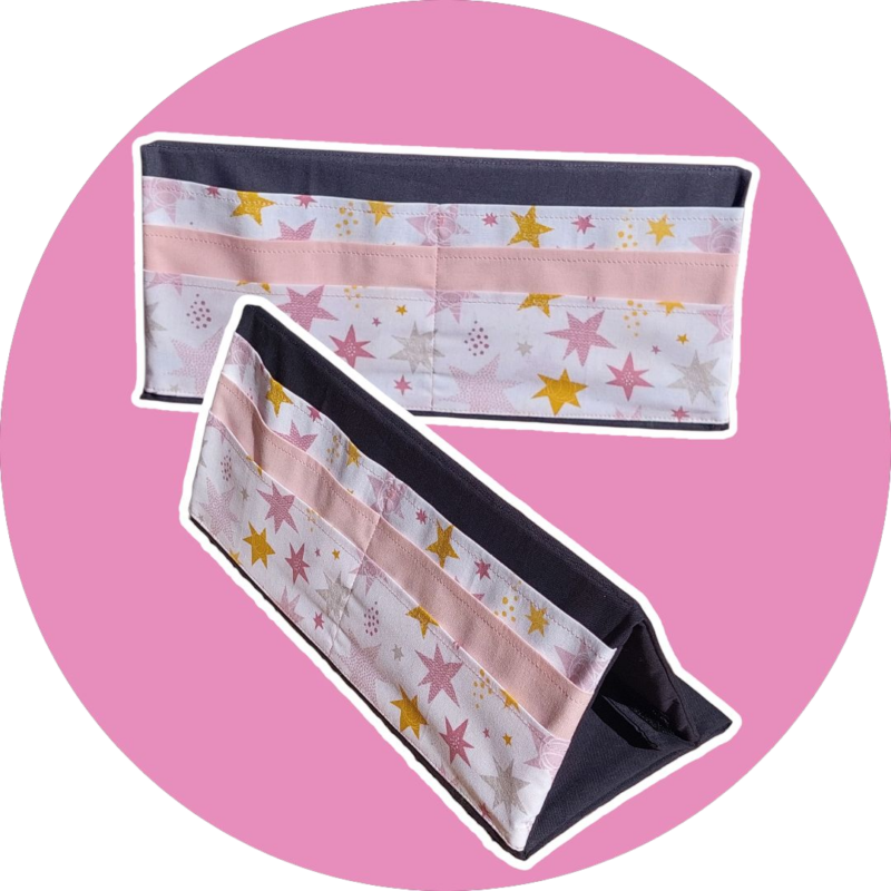 Porte cartes à jouer _ étoiles / rose et jaune - Support pratique pour jeux de cartes en famille - expédition sous 24h
