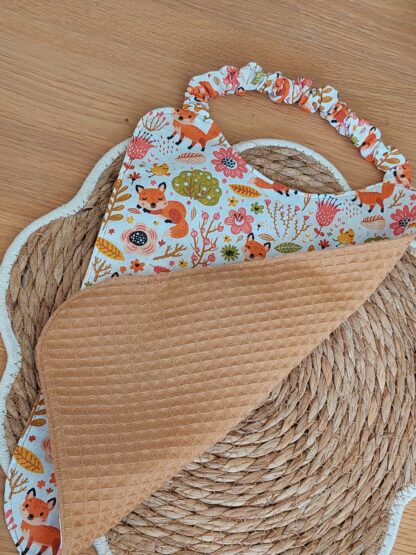 Bavoir maternelle - tissu renard et éponge nid d'abeille beige – Image 5
