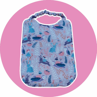Bavoir maternelle - tissu féérique hiboux / lapins et nid d'abeille bleu