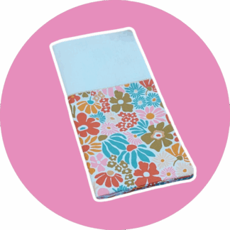 Protège livret de famille - blanc et fleurs rétro - personnalisable - expédition sous 24h