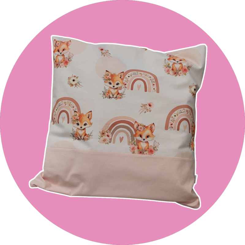 Coussin personnalisé - maternelle - rose blanc motifs renarde - Expédition sous 24H