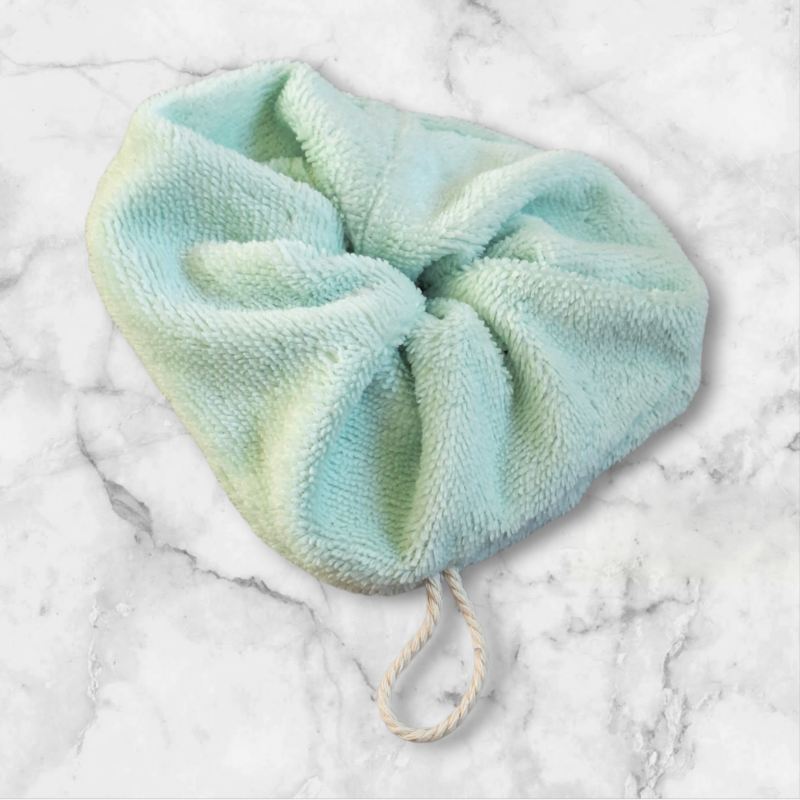 Fleur de douche vert d'eau - éponge bambou  - expédition sous 24h